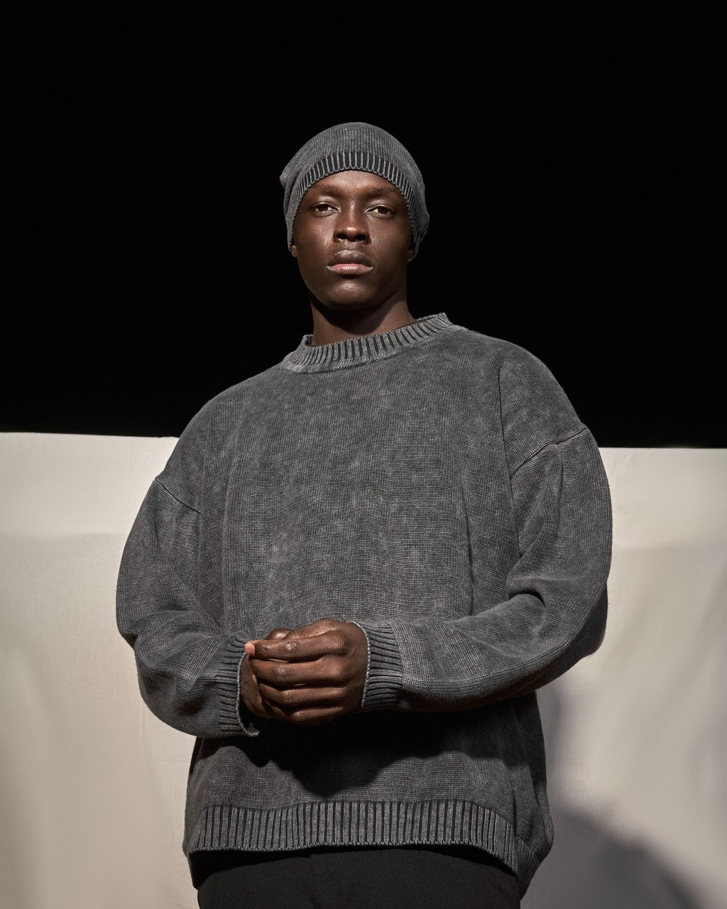 ACID WASHED KNITWEAR SWEATER